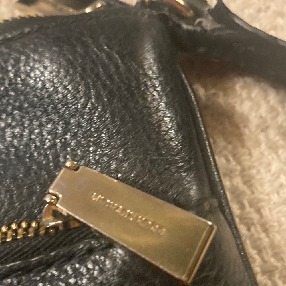 Michael Kors Black Pebble grain Crossbody Bag Small - Picture 5 of 13
